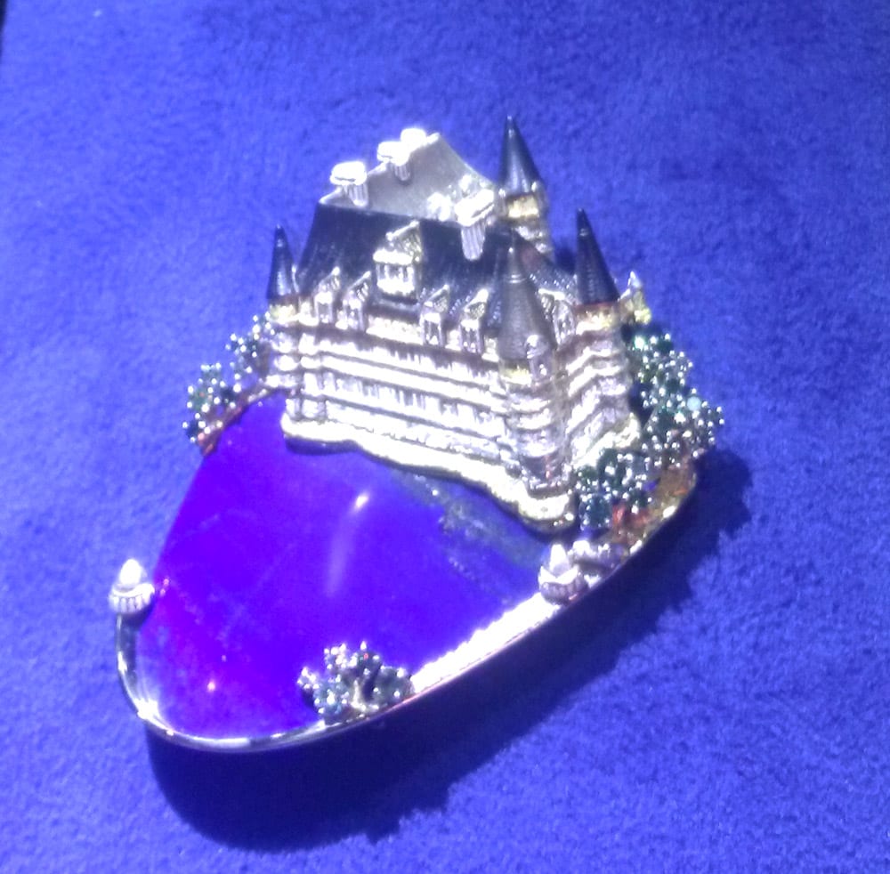 Broche-Ishikawa