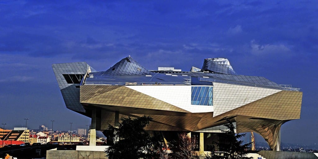 LYON - MUSEE DES CONFLUENCES