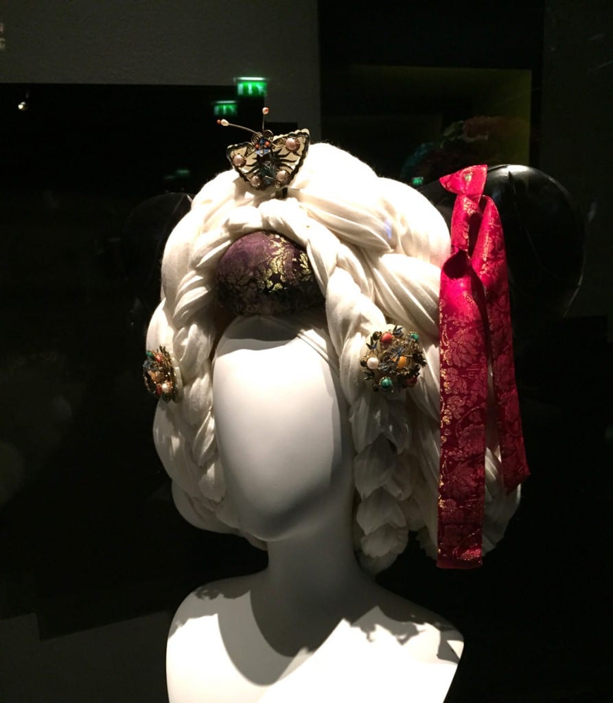 Parure-de-tête