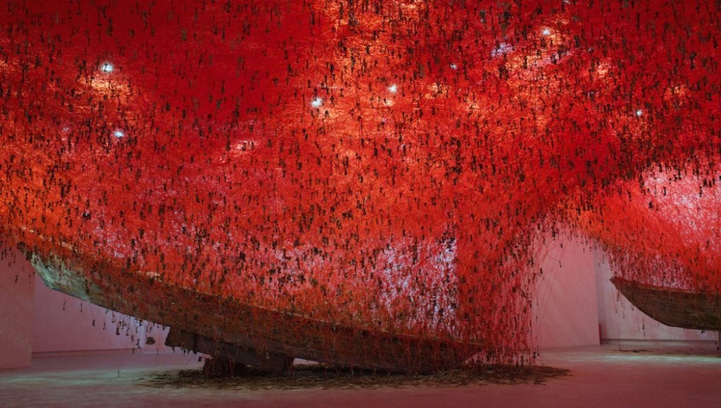 The_Key_in_the_Hand_Chiharu Shiota